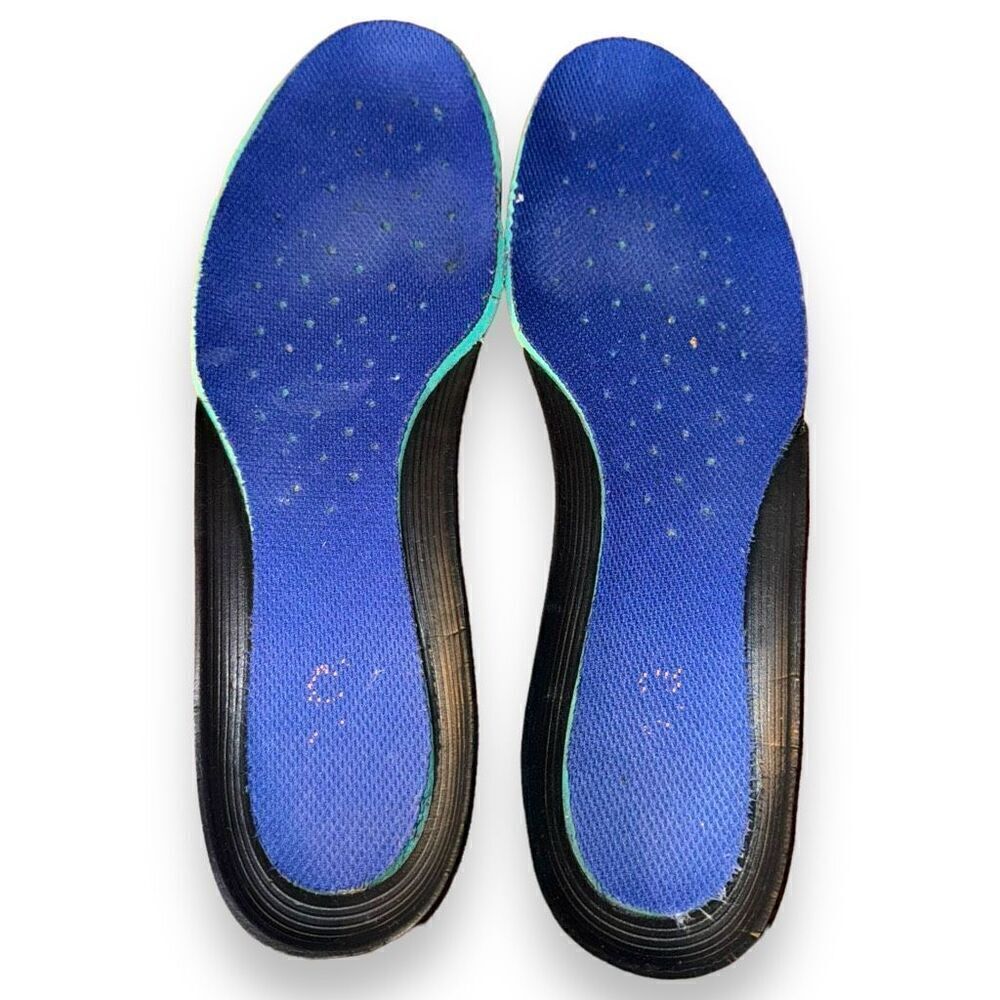 On Cloud Running Orange Cloudnova Running Shoes S… - image 13